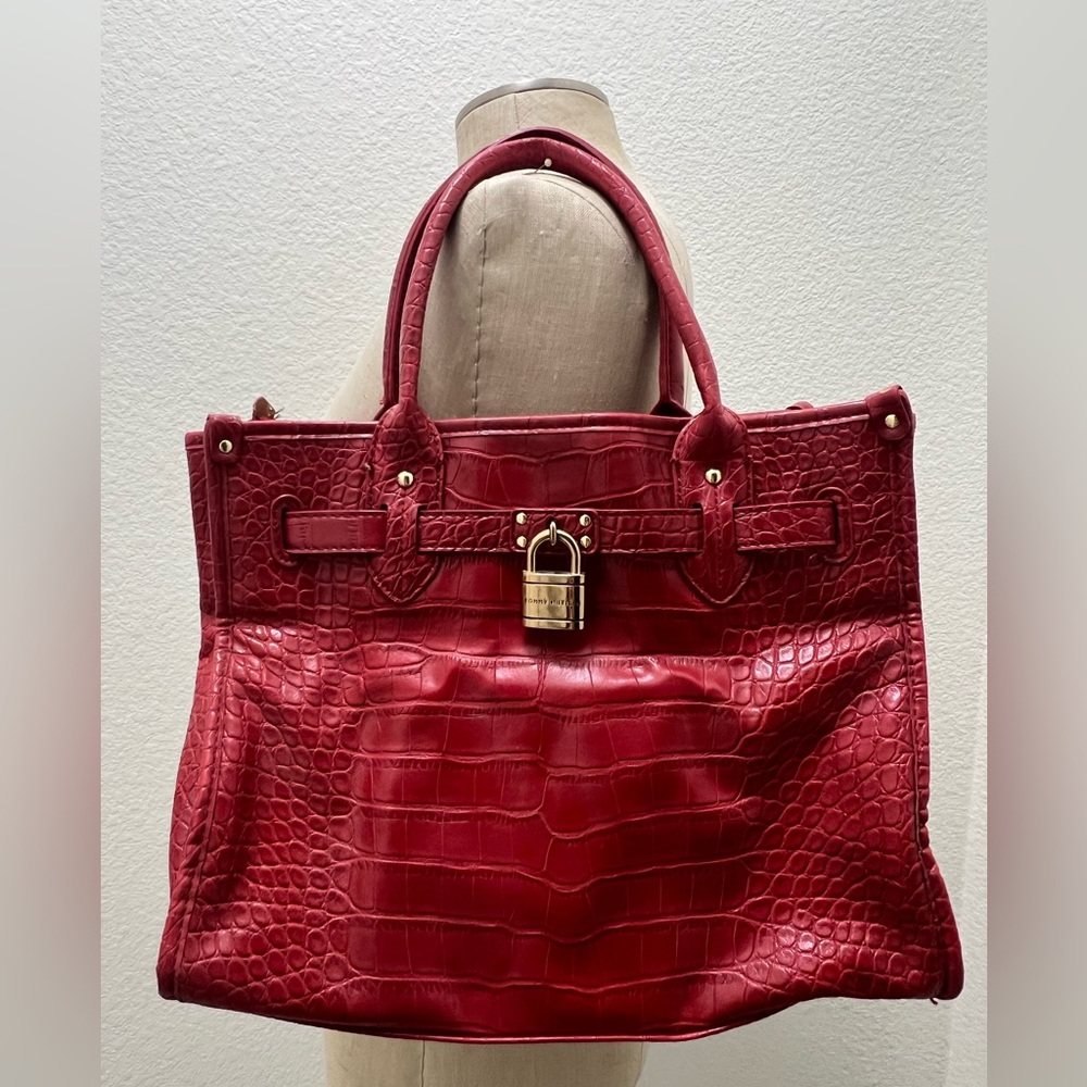 Tommy Hilfiger Red Faux Alligator Skin Purse Medium Size